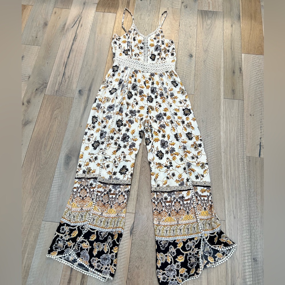 NWOT Angie Jumpsuit size Large